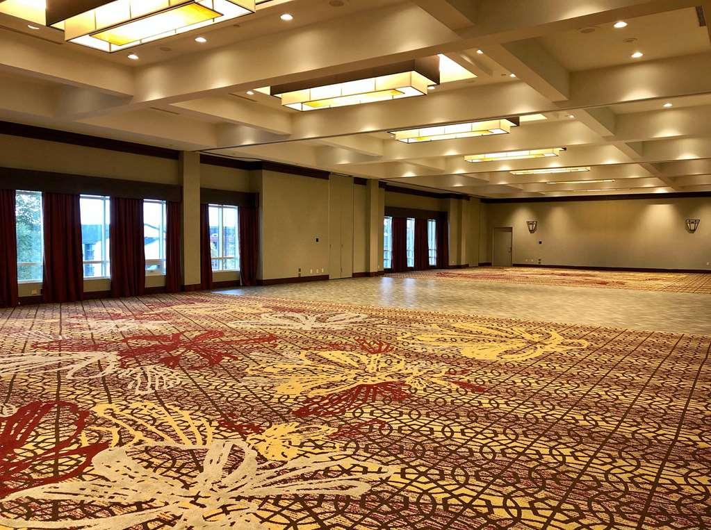 Doubletree Fallsview Resort & Spa By Hilton - Ниагарски водопад Съоръжения снимка