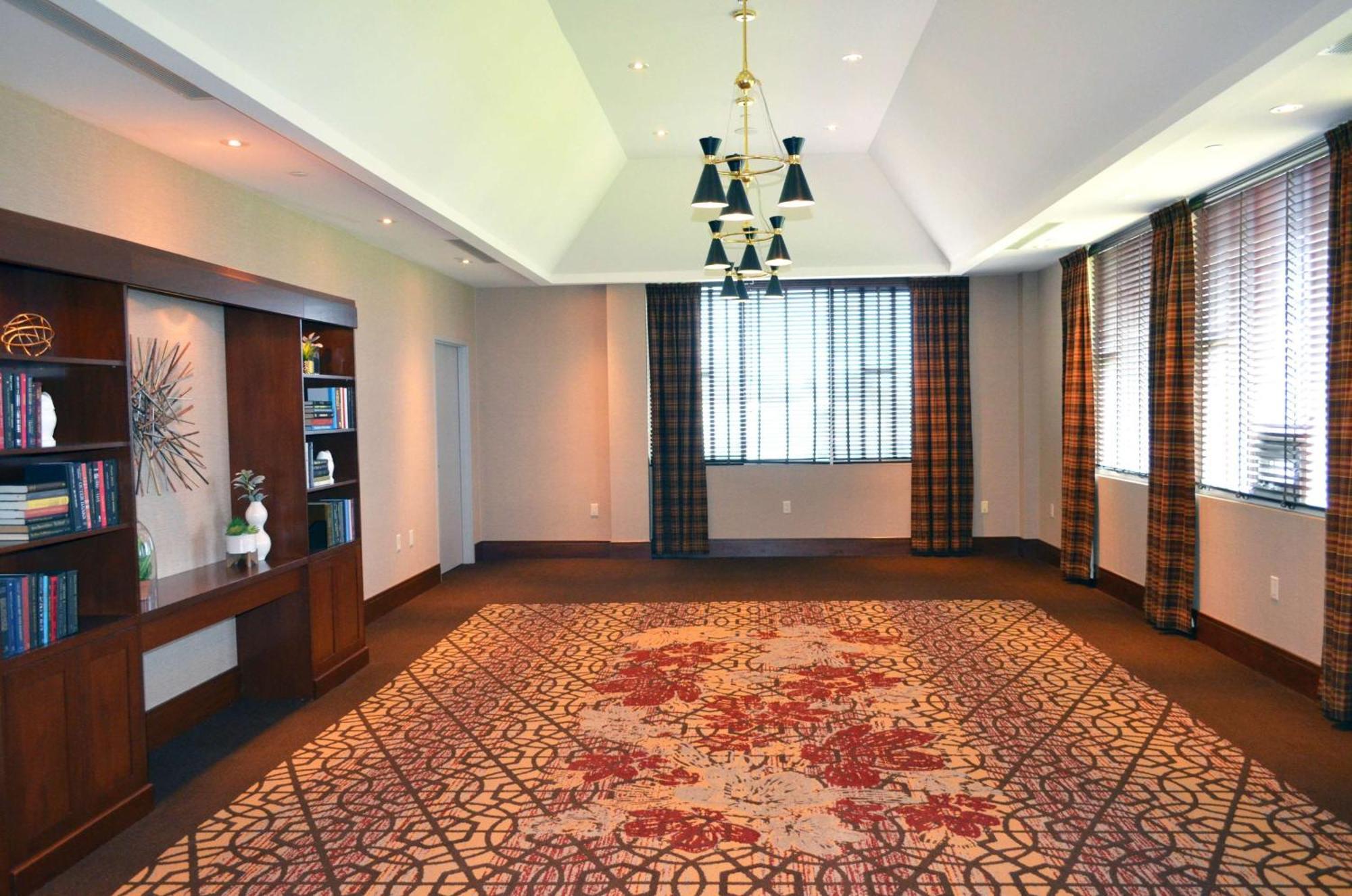 Doubletree Fallsview Resort & Spa By Hilton - Ниагарски водопад Екстериор снимка